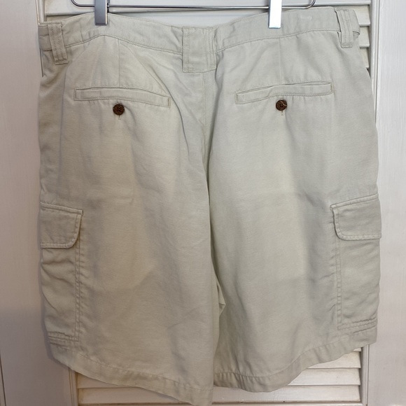 Tommy Bahama 38 SZ Relax Shorts. High quality. Side Pockets Excellent Condition - Picture 9 of 14